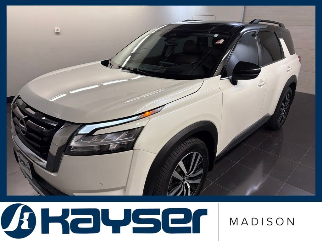 Used 2024 Nissan Pathfinder Platinum SUV