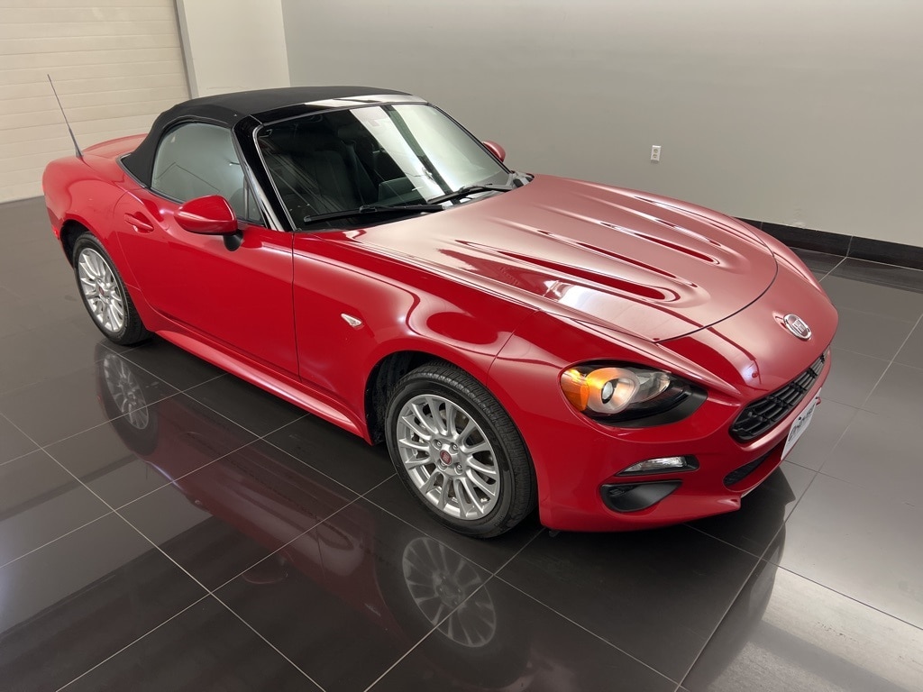 Used 2020 FIAT 124 Spider Classica Convertible