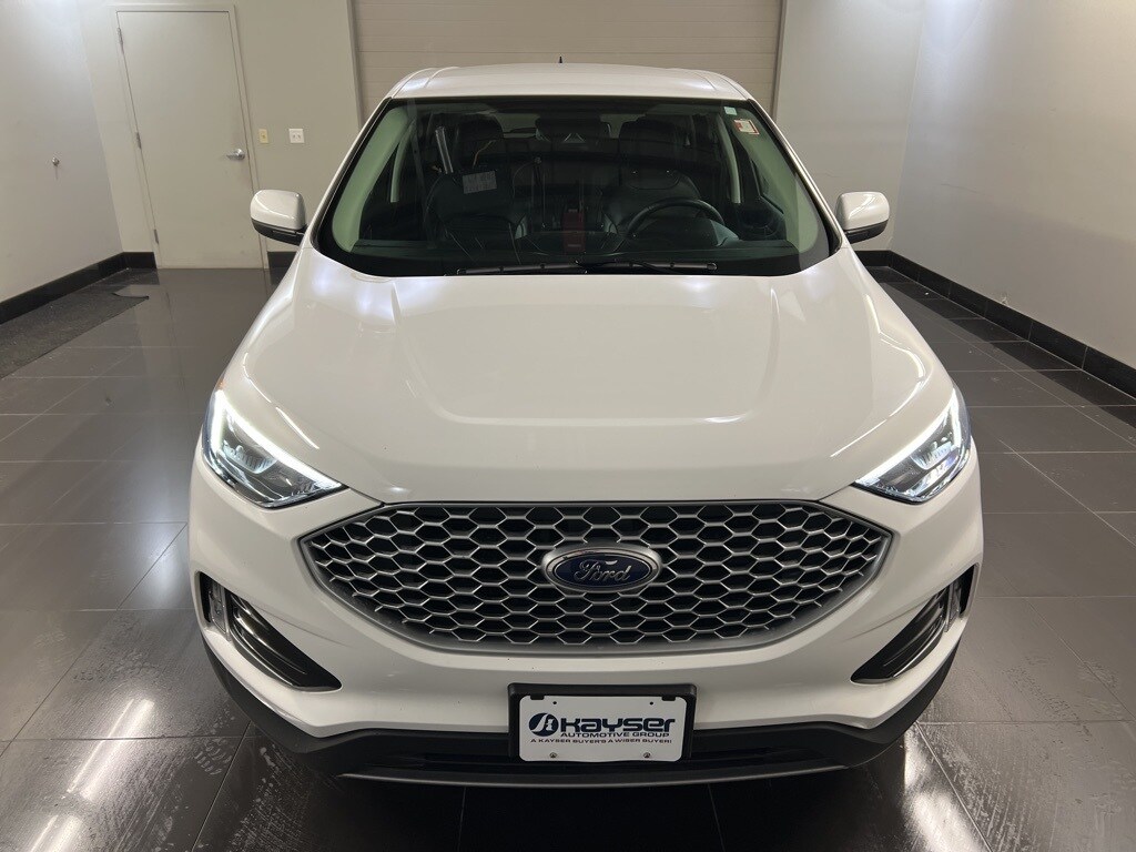 Certified 2024 Ford Edge SUV