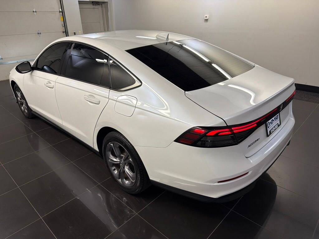 Used 2024 Honda Accord EX Sedan