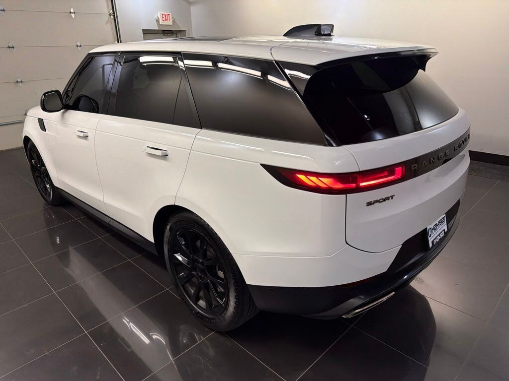 Used 2024 Land Rover Range Rover Sport SE SUV