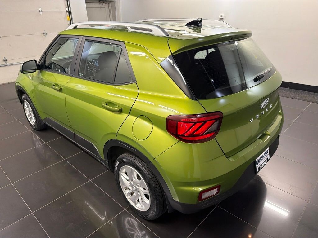 Used 2020 Hyundai Venue SEL SUV