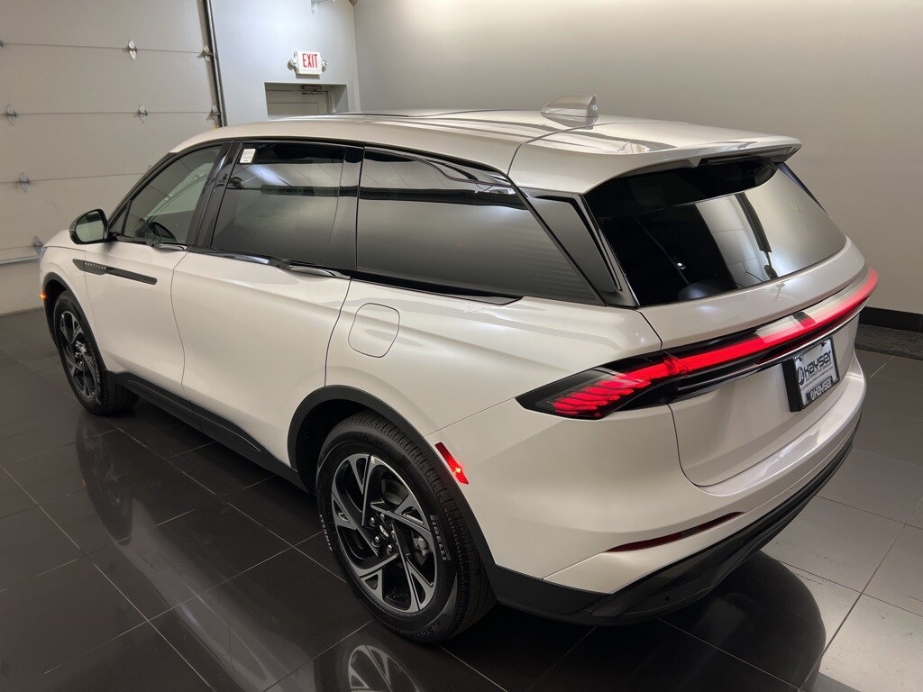 Used 2025 Lincoln Nautilus Premiere SUV