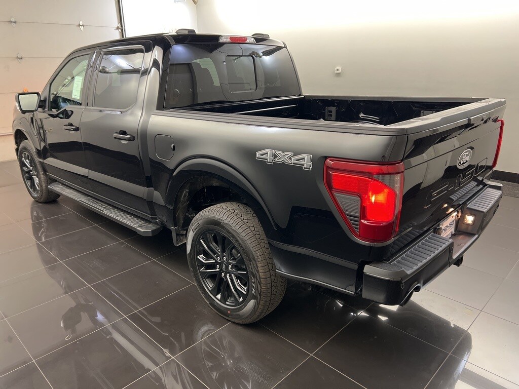 2025 Ford F-150 XLT photo 4