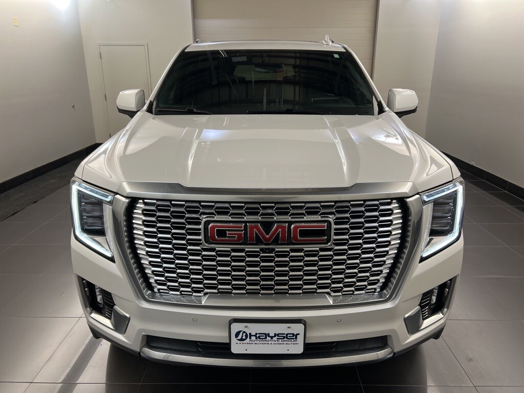 2023 Gmc Yukon XL Denali photo 2