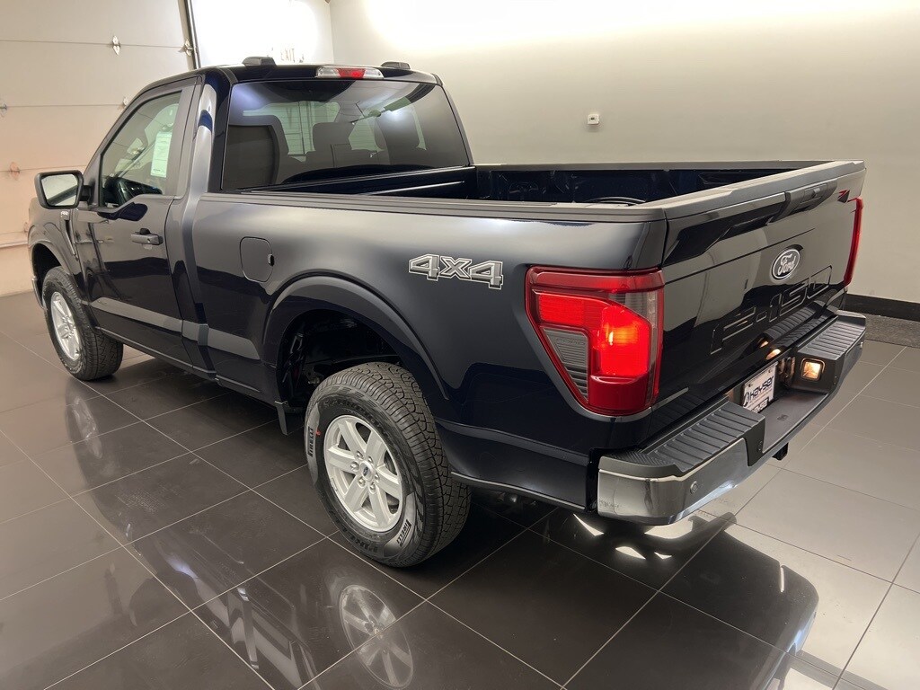 2025 Ford F-150 XL photo 4