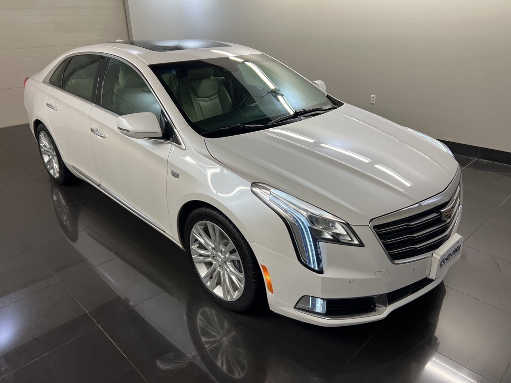 2018 Cadillac XTS Luxury's photo