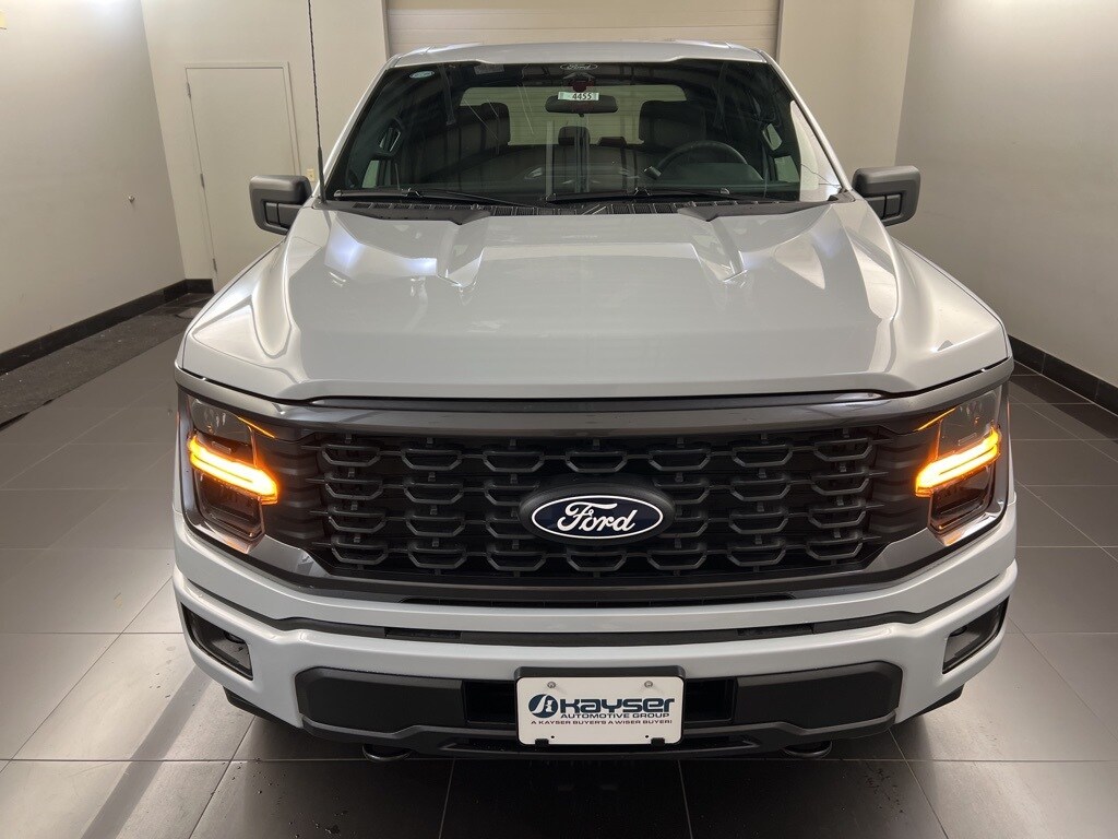 2025 Ford F-150 STX photo 2