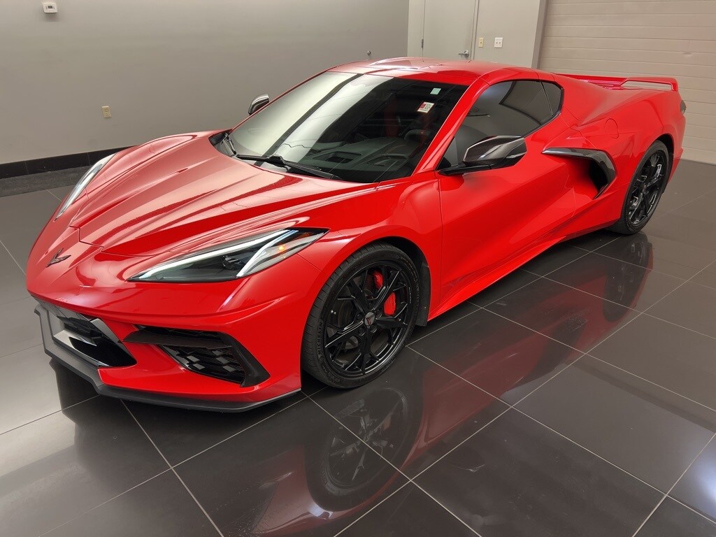 2020 Chevrolet Corvette Stingray Coupe photo 3