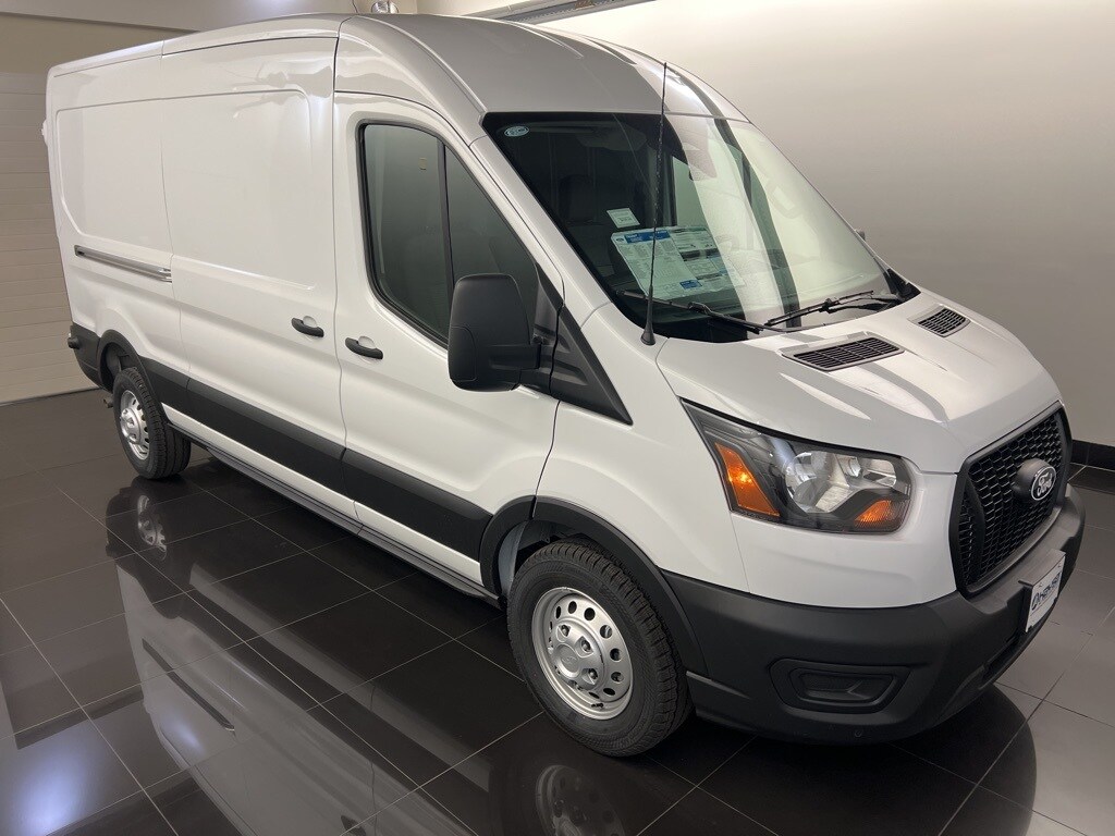 2026 Ford Transit Van Base's photo