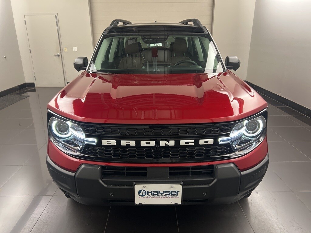 2025 Ford Bronco Sport Outer Banks photo 2