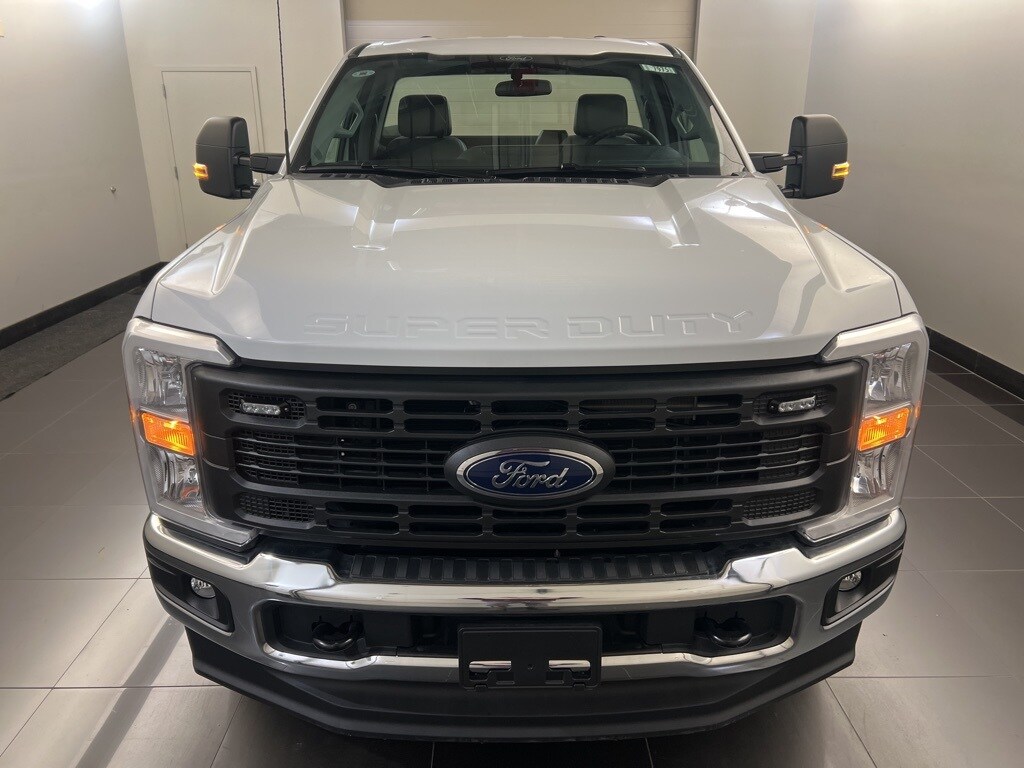 2026 Ford F-250 XL photo 2