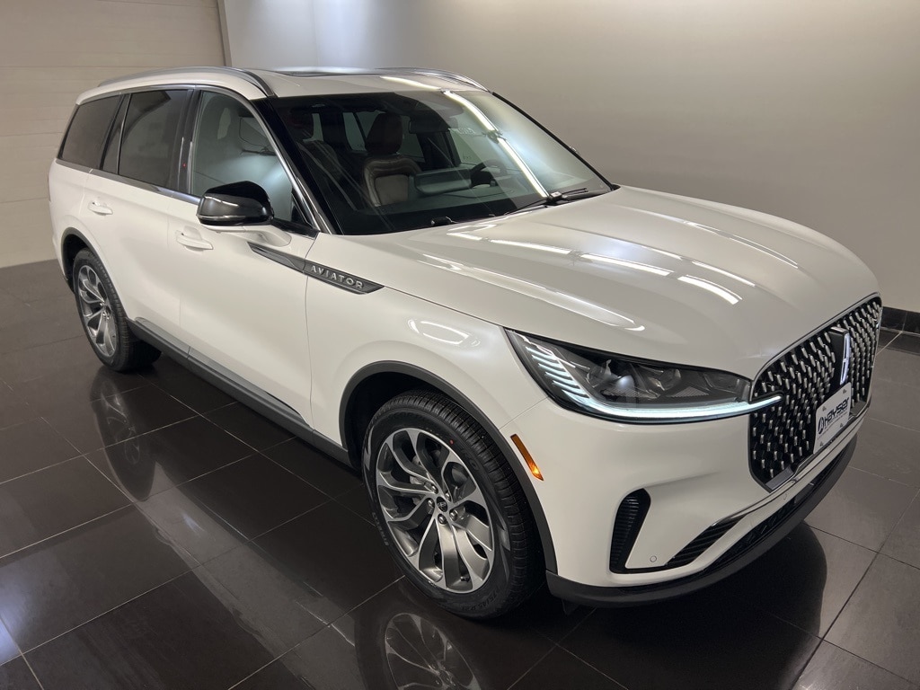 2026 Lincoln Aviator Reserve's photo