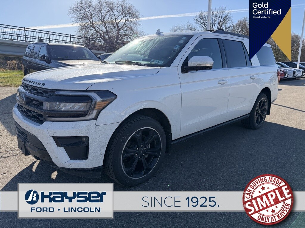 2022 Ford Expedition MAX Limited photo 2