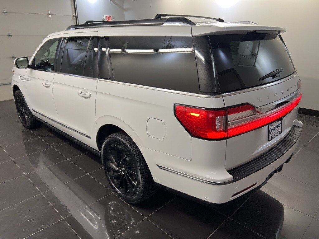 2020 Lincoln Navigator L Reserve photo 4