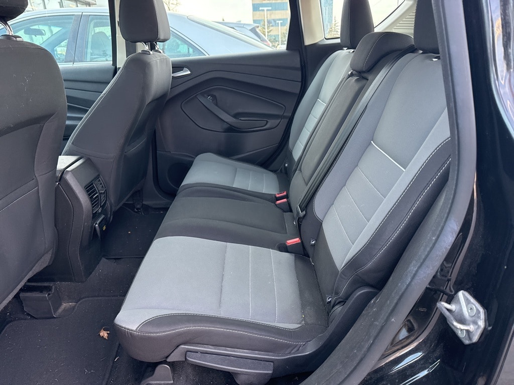 Used 2013 Ford C-Max Hybrid SE Hatchback