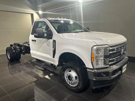 2023 Ford F-350 Chassis XL Truck Regular Cab