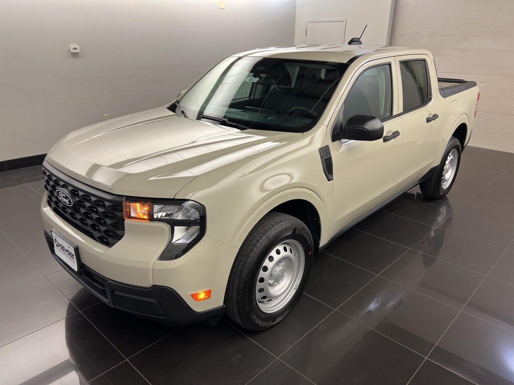 2025 Ford Maverick XL photo 3