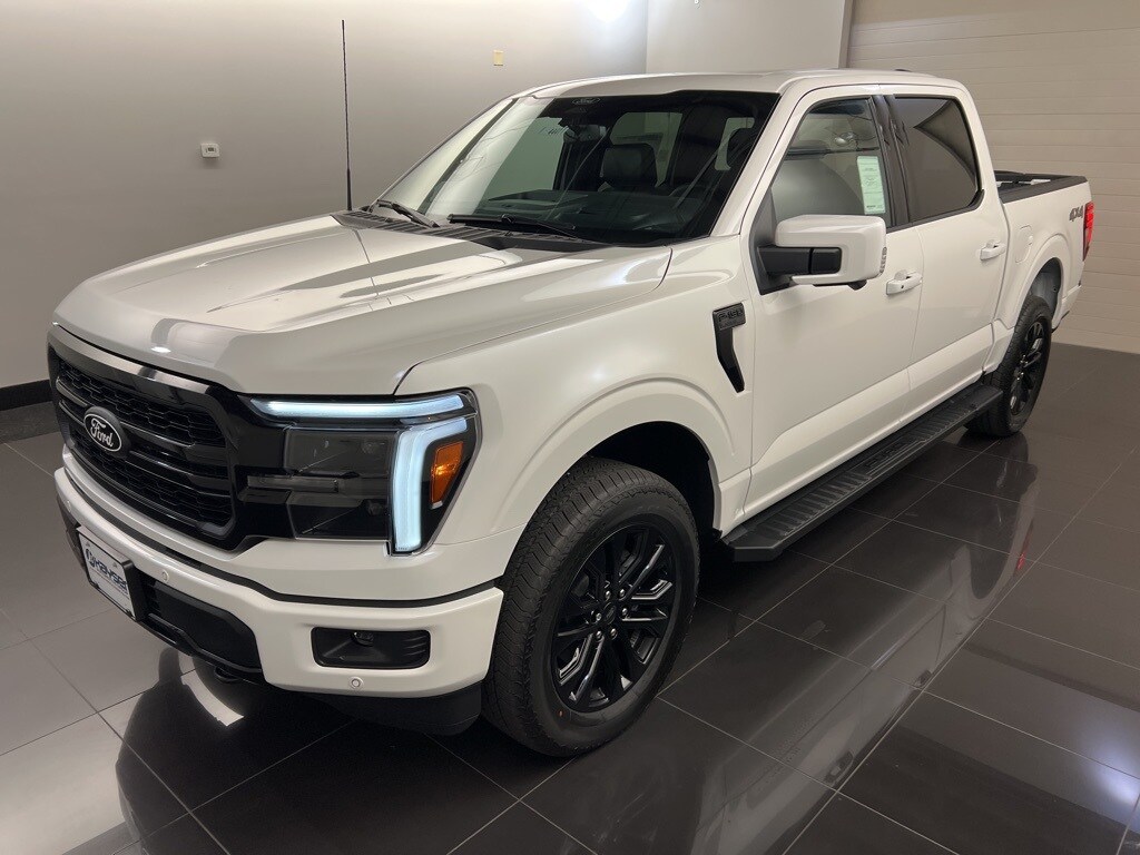 2025 Ford F-150 Lariat photo 3