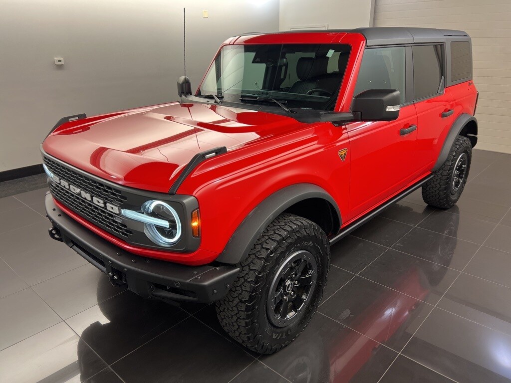 2022 Ford Bronco Badlands photo 3