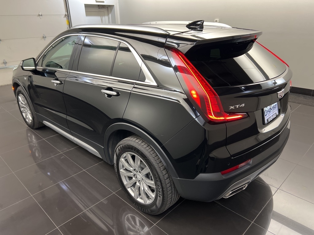 Used 2022 CADILLAC XT4 Premium Luxury SUV