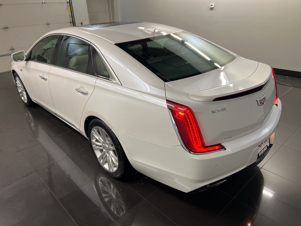 Used 2018 CADILLAC XTS Luxury Sedan