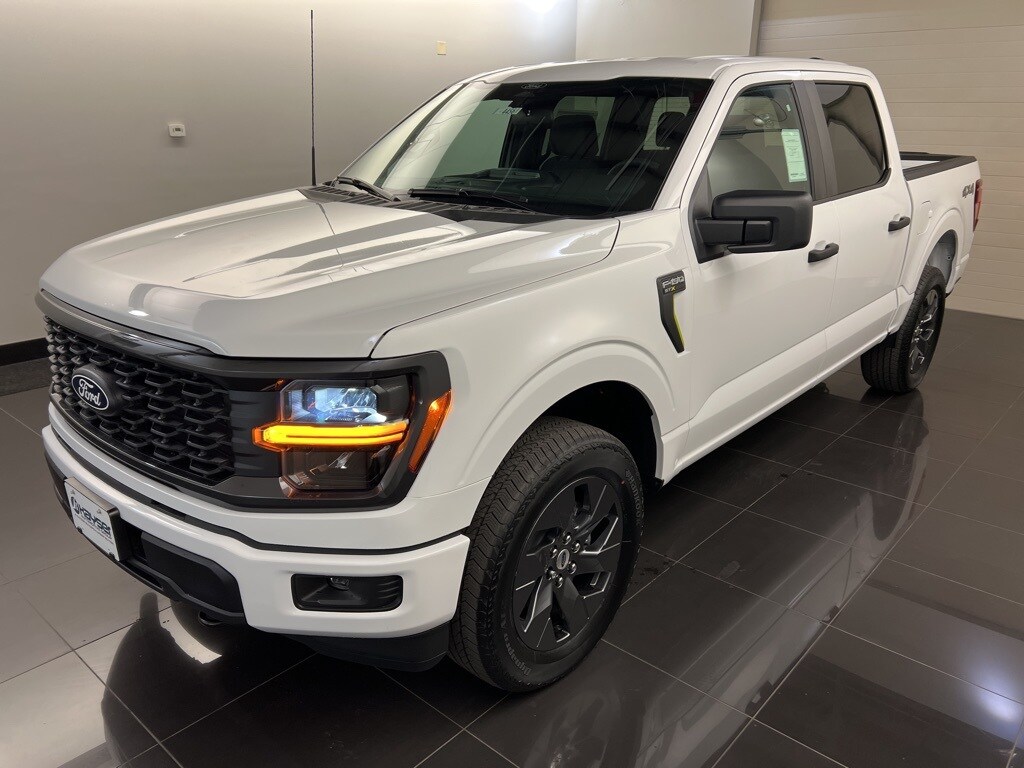 2025 Ford F-150 STX photo 3
