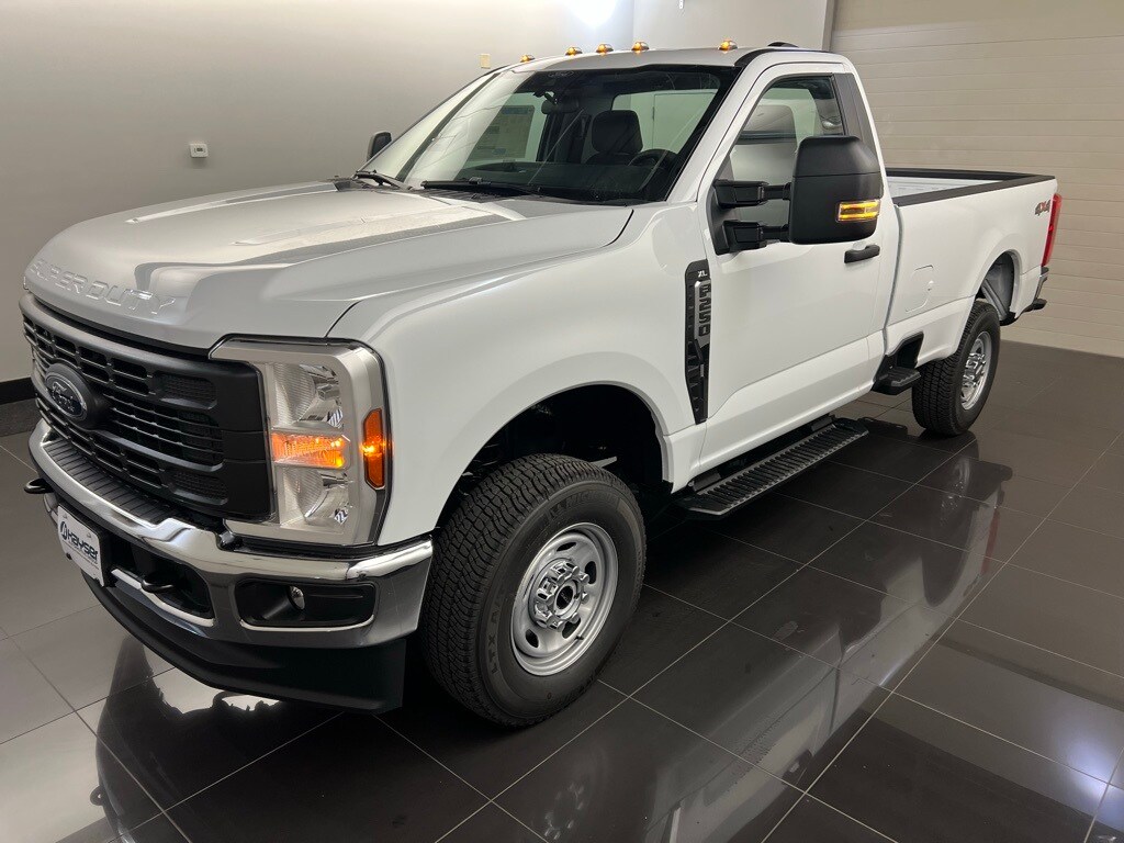 2026 Ford F-250 XL photo 3