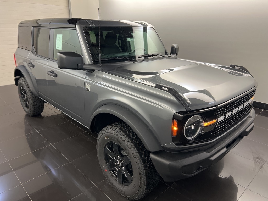 2025 Ford Bronco 4-Door Big Bend's photo