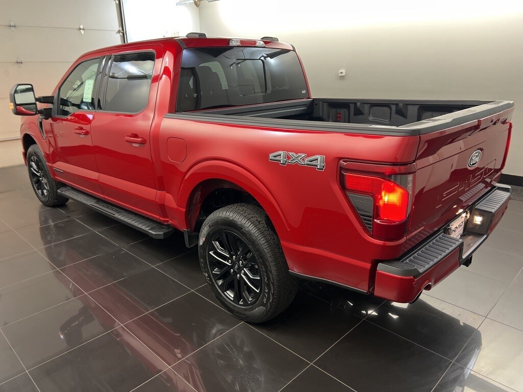 2025 Ford F-150 XLT photo 4