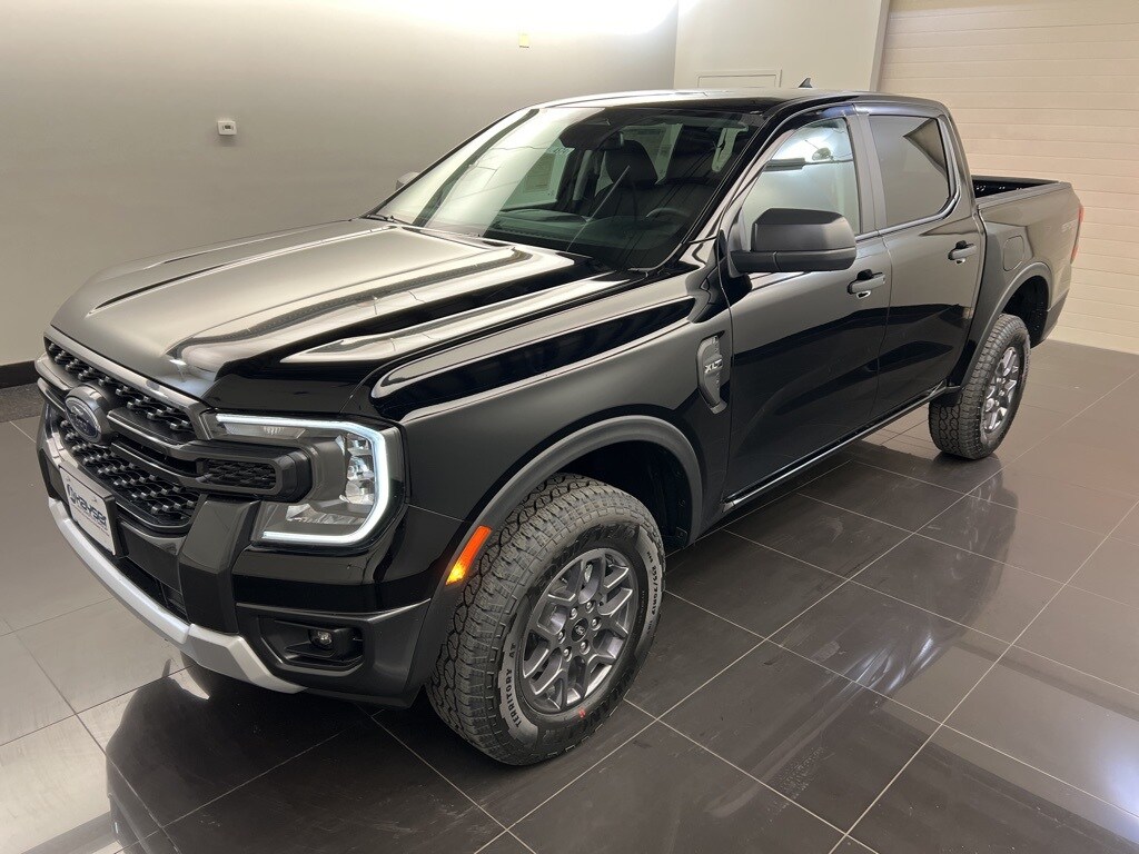 2025 Ford Ranger XLT photo 3