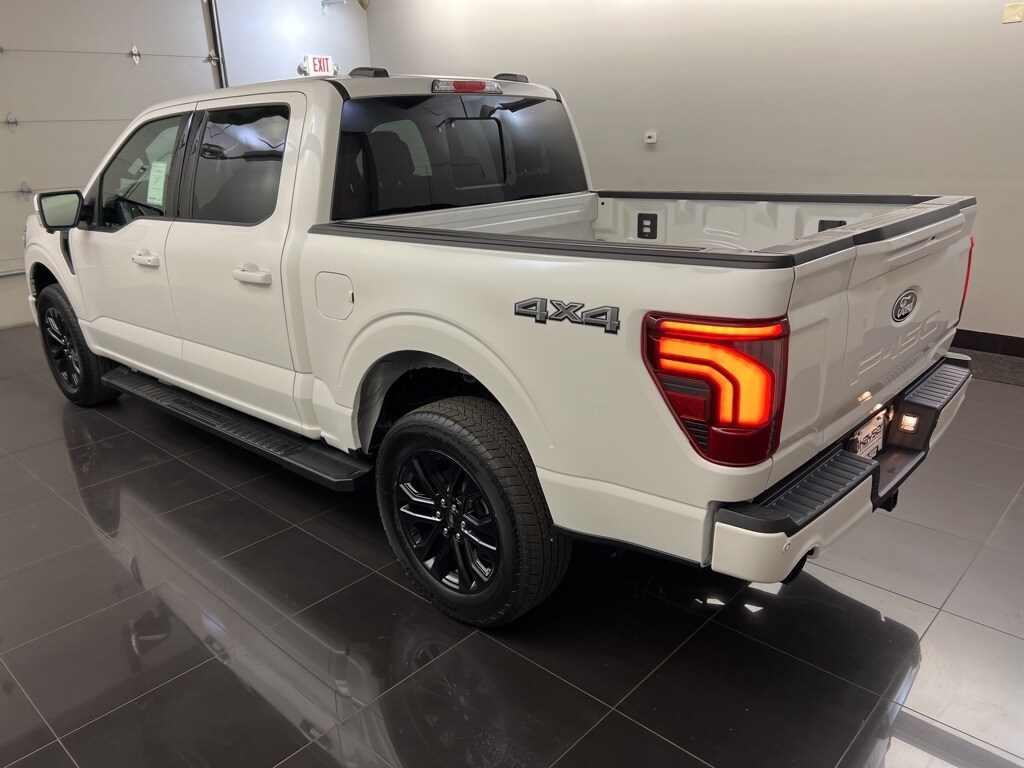 2025 Ford F-150 Lariat photo 4