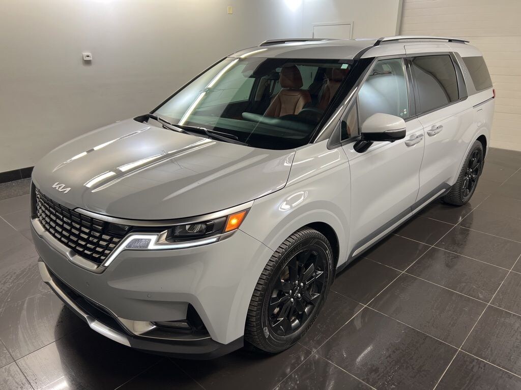 Used 2024 Kia Carnival SX MPV