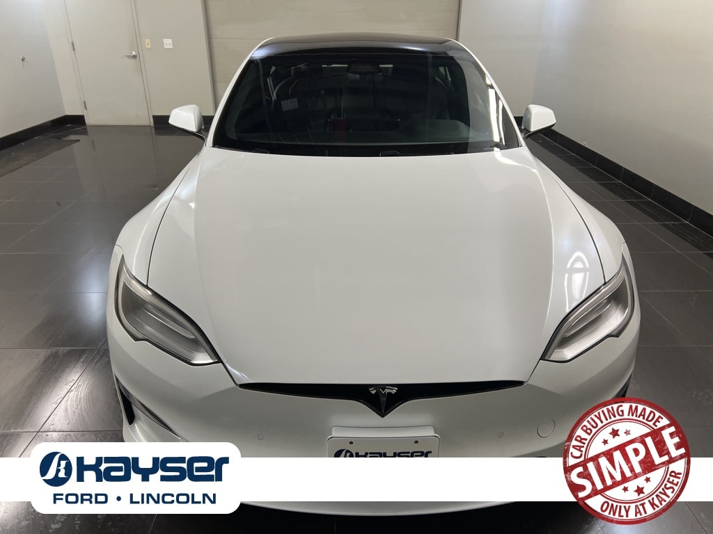 Used 2022 Tesla Model S Base with VIN 5YJSA1E52NF462083 for sale in Madison, WI