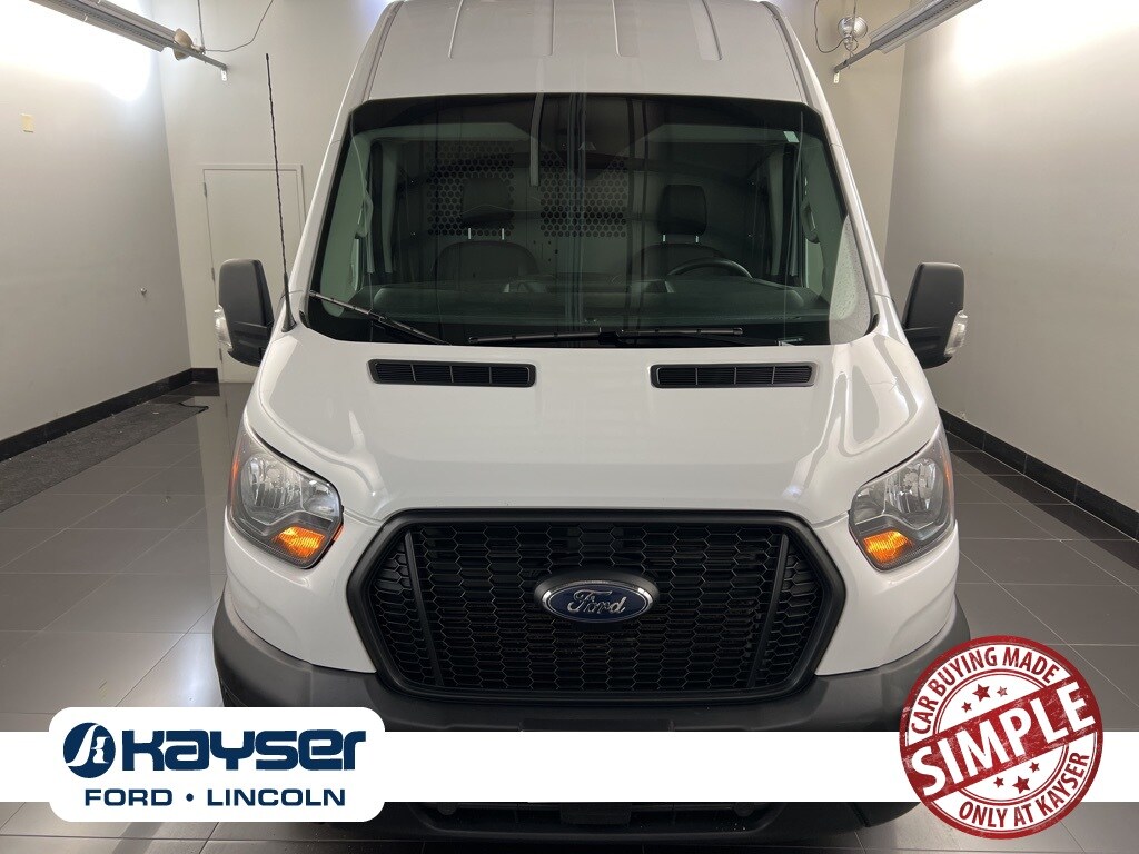 2023 Ford Transit photo 2