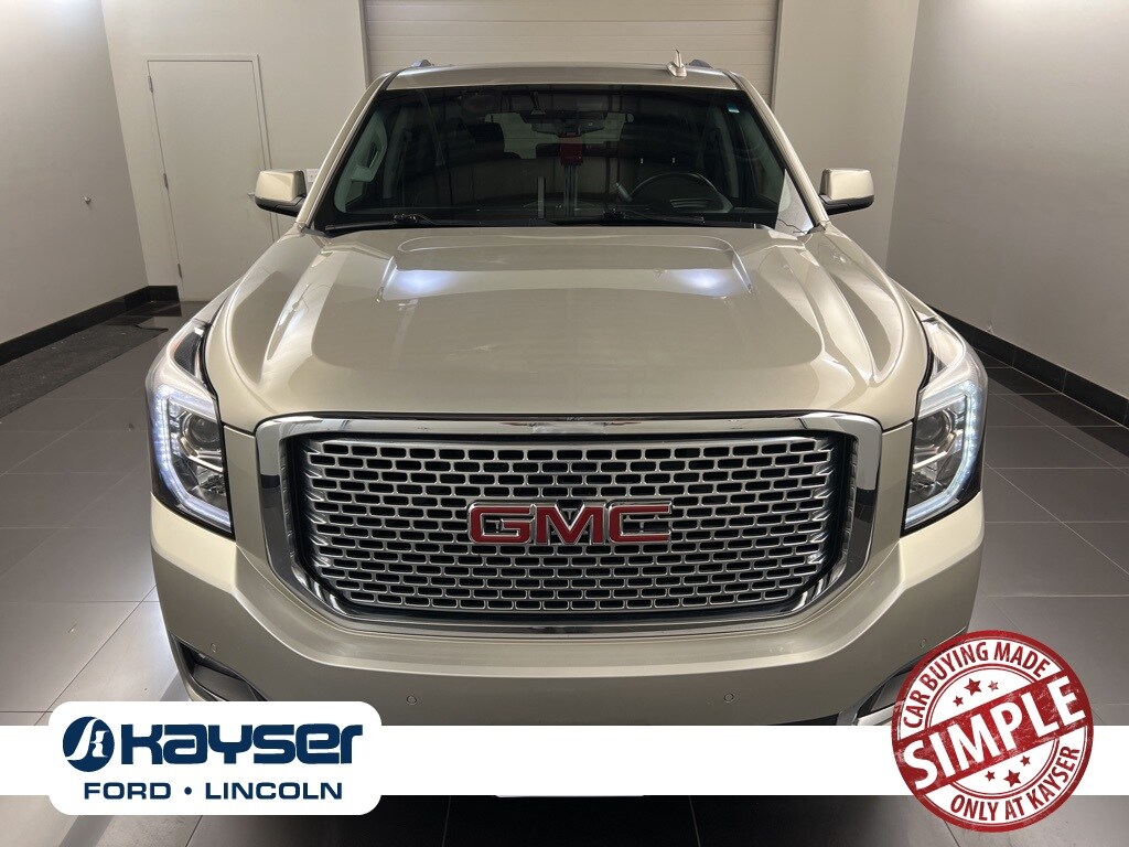 2016 Gmc Yukon Denali photo 2