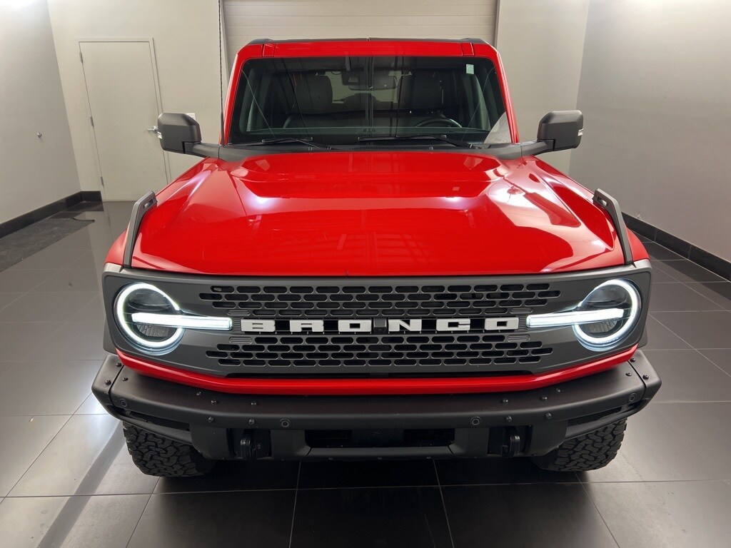 2022 Ford Bronco Badlands photo 2