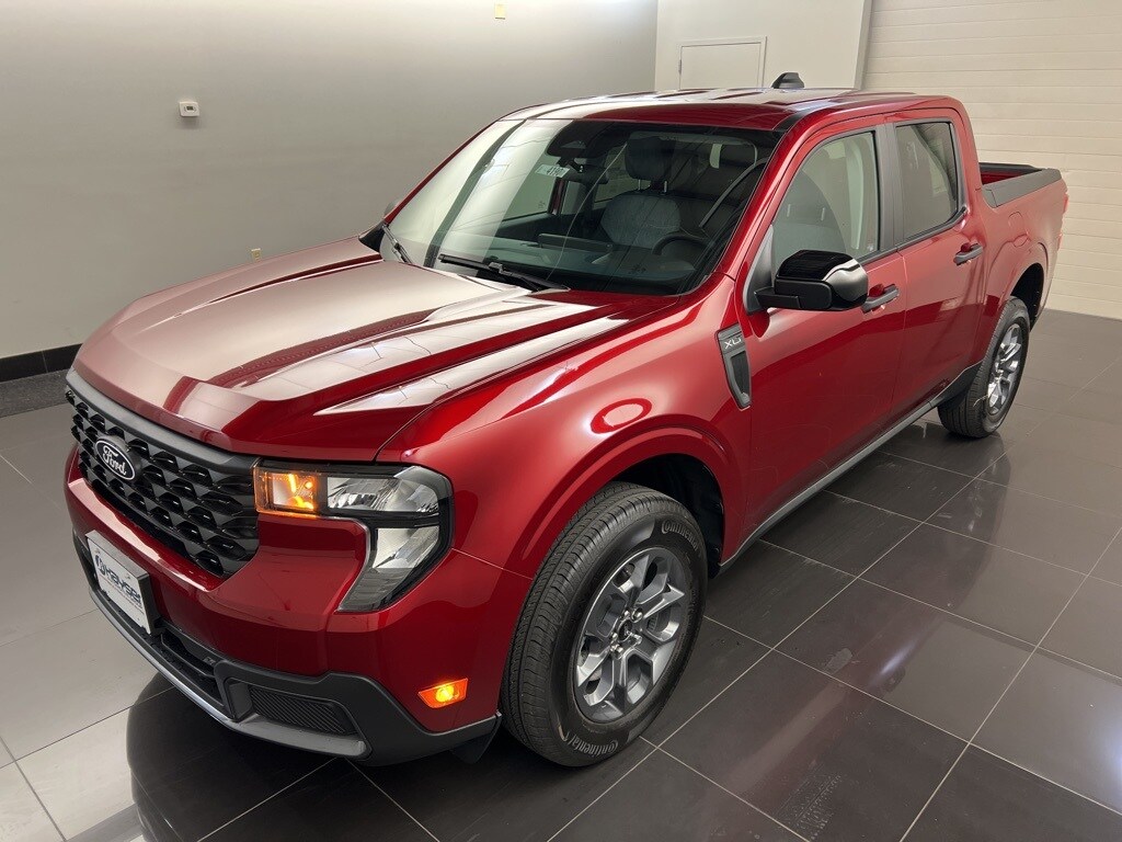 2025 Ford Maverick XLT photo 3