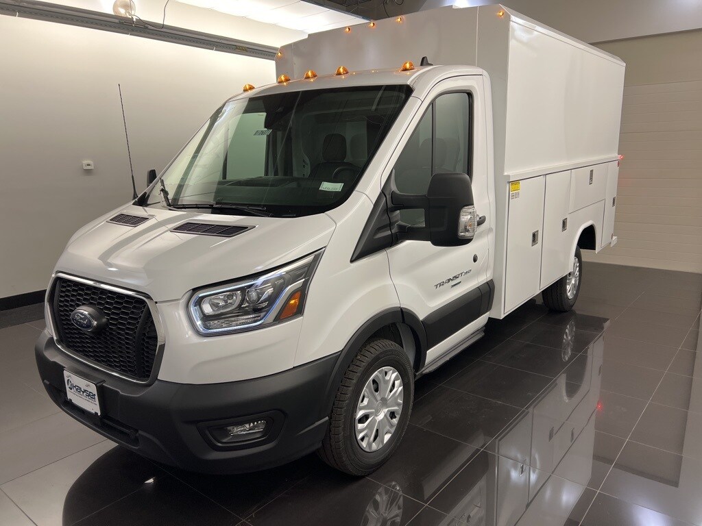 2024 Ford Transit photo 3
