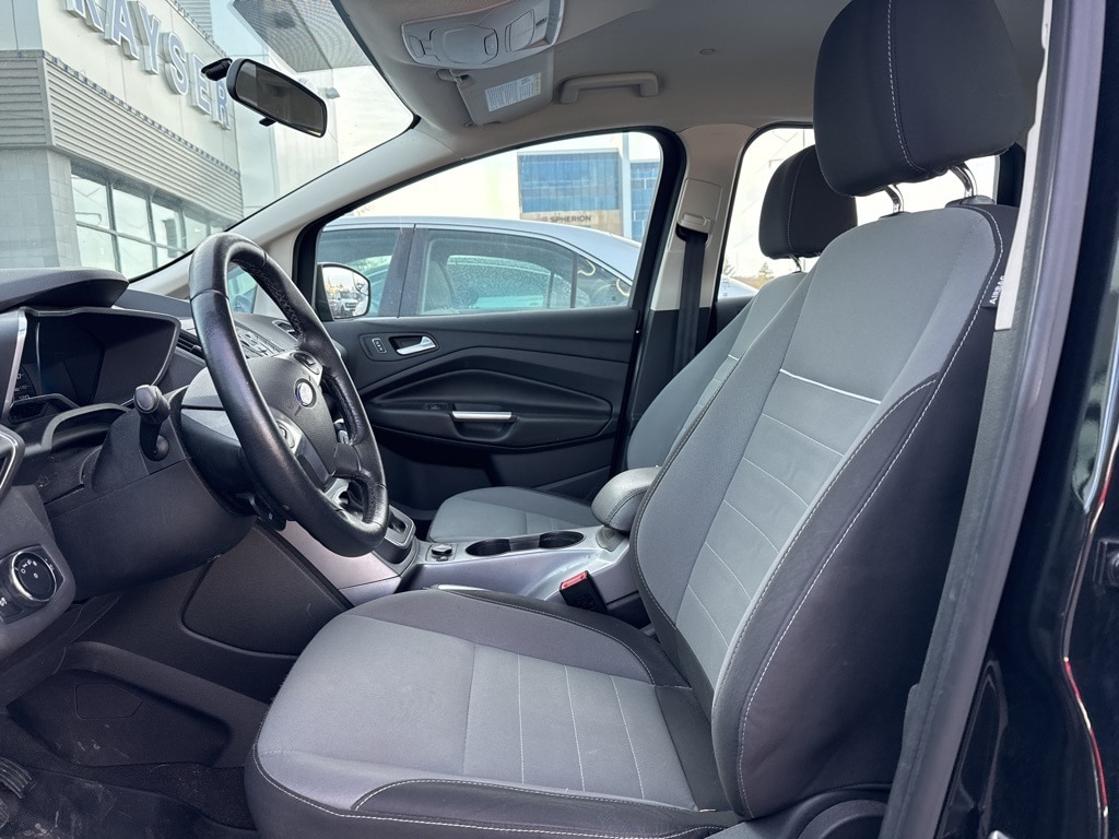 Used 2013 Ford C-Max Hybrid SE Hatchback