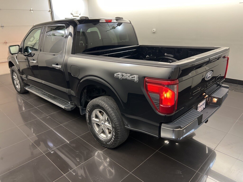 2024 Ford F-150 XLT photo 4