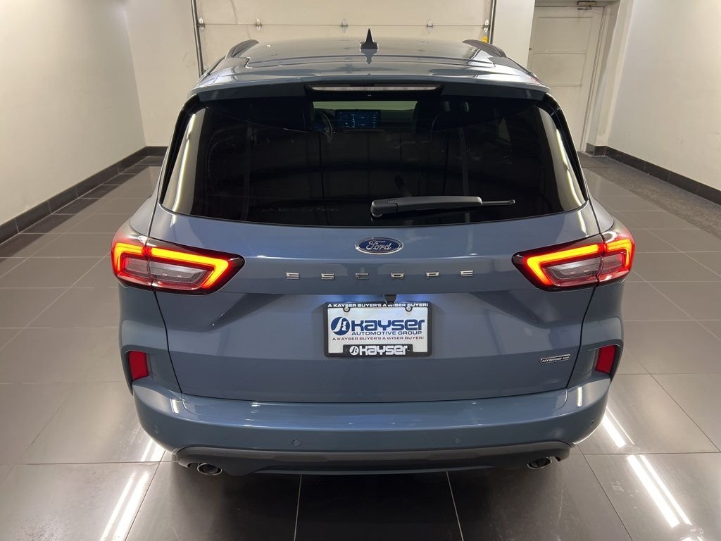 Certified 2023 Ford Escape Hybrid ST-Line Select SUV