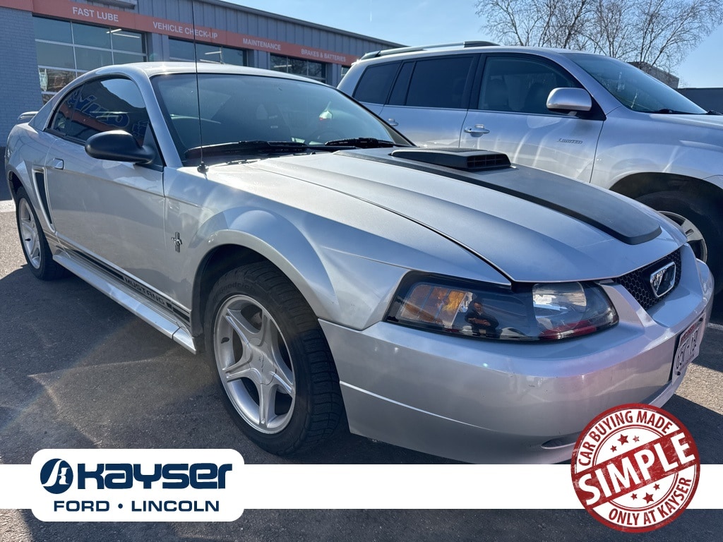 2001 Ford Mustang Standard