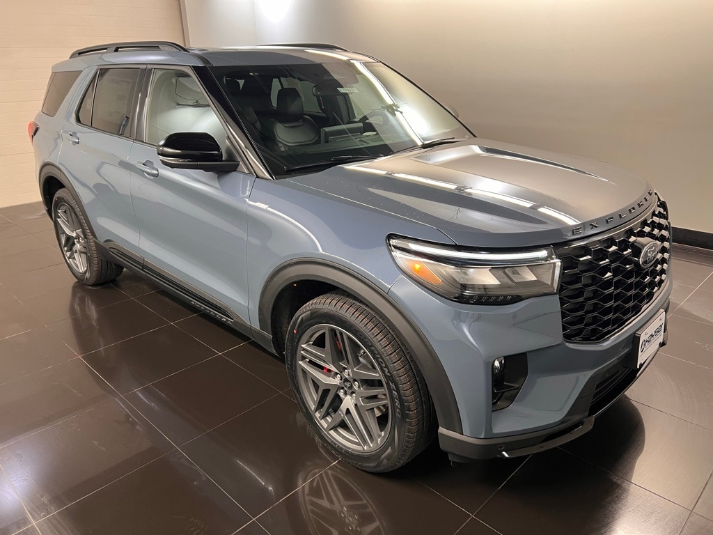 2026 Ford Explorer ST Line's photo