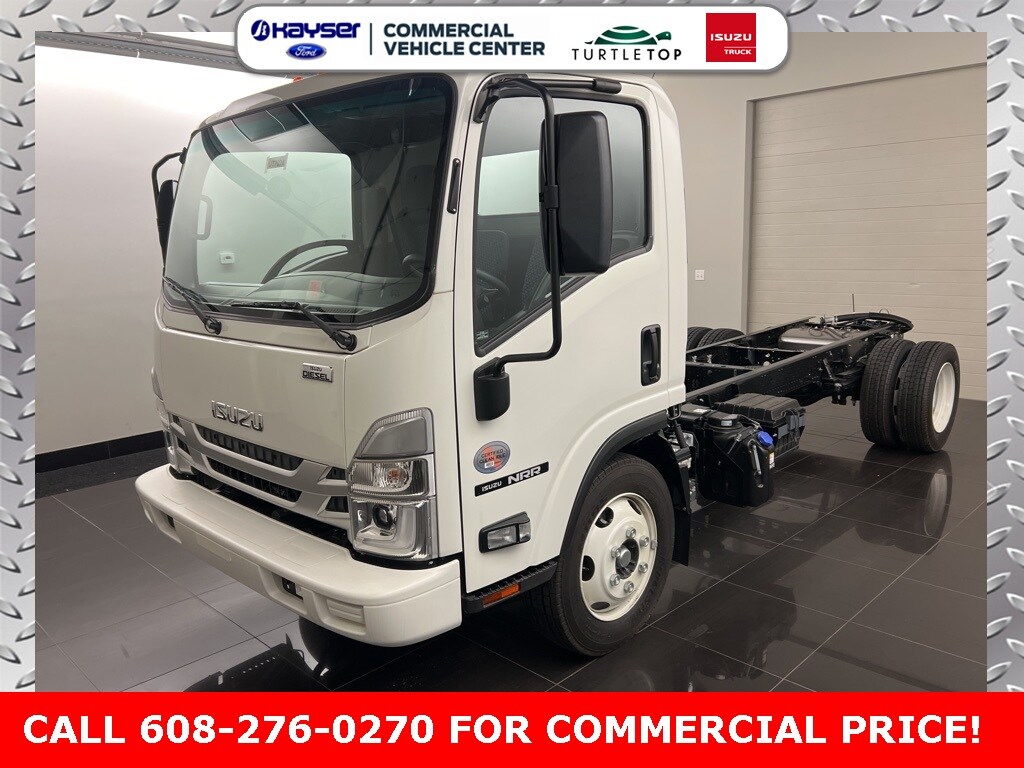 2024 Isuzu NRR photo 3
