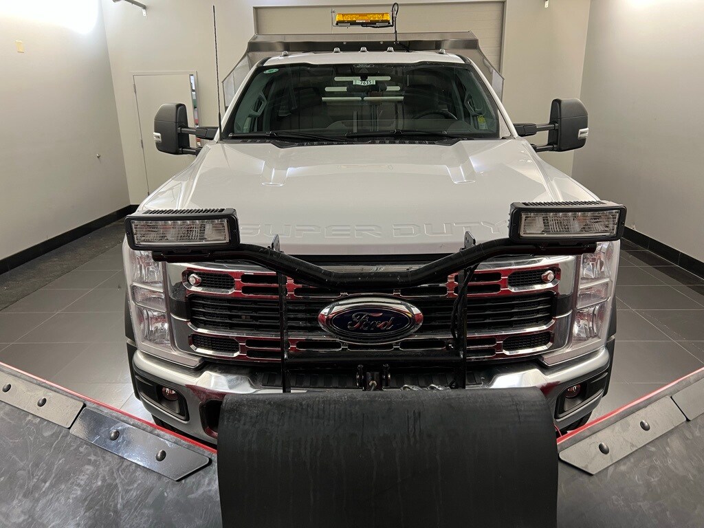 2024 Ford F-550 XL photo 2