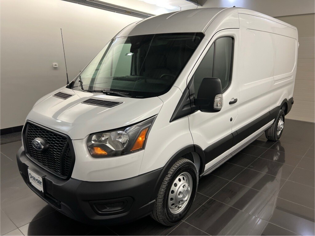 2024 Ford Transit photo 3
