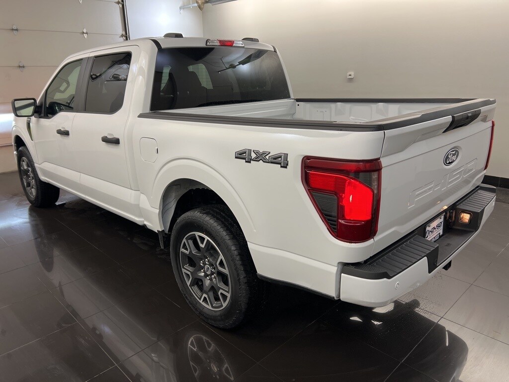 2025 Ford F-150 STX photo 4