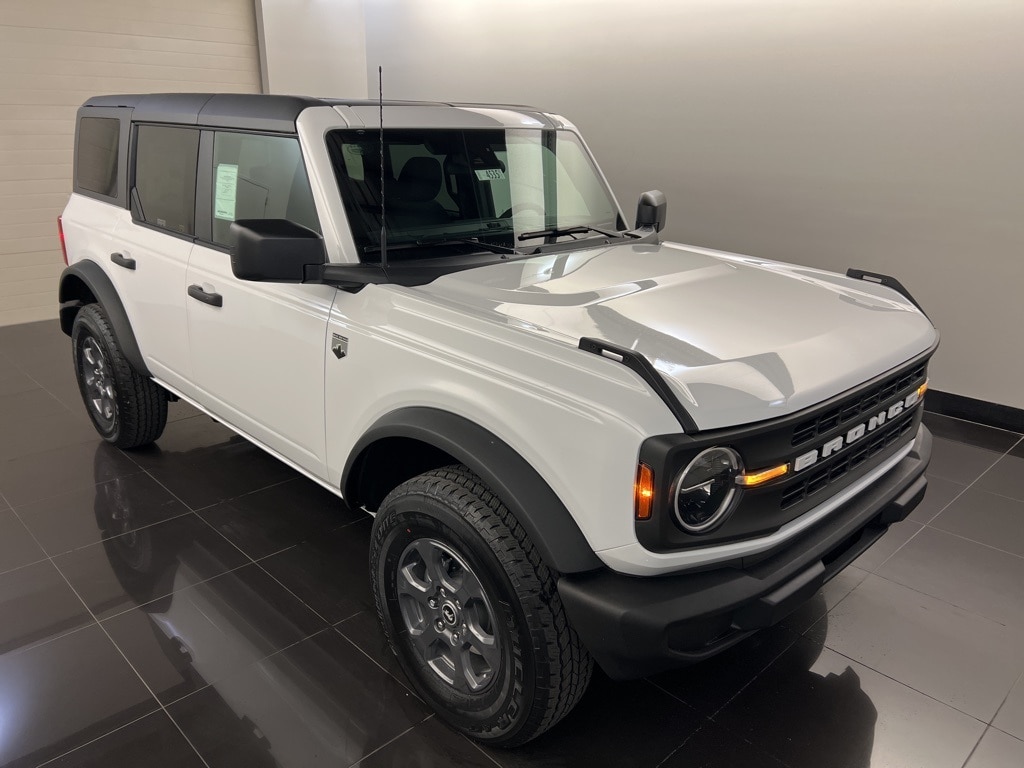 2025 Ford Bronco 4-Door Big Bend's photo