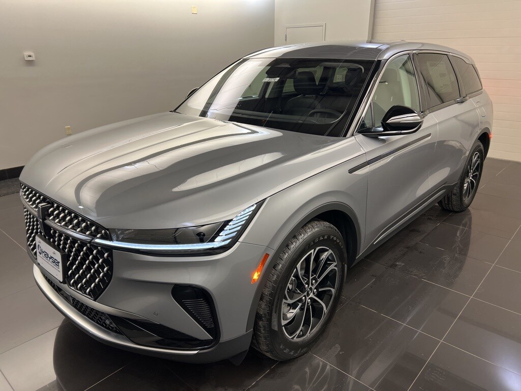 2025 Lincoln Nautilus Premiere photo 3